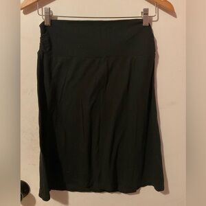 Faded Glory women’s Classic Black knee-length Skirt size S
